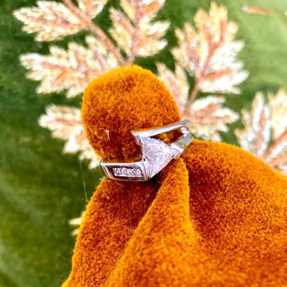 Genuine Diamond Ring, custom Trilliant cut - Picture 1 of 17